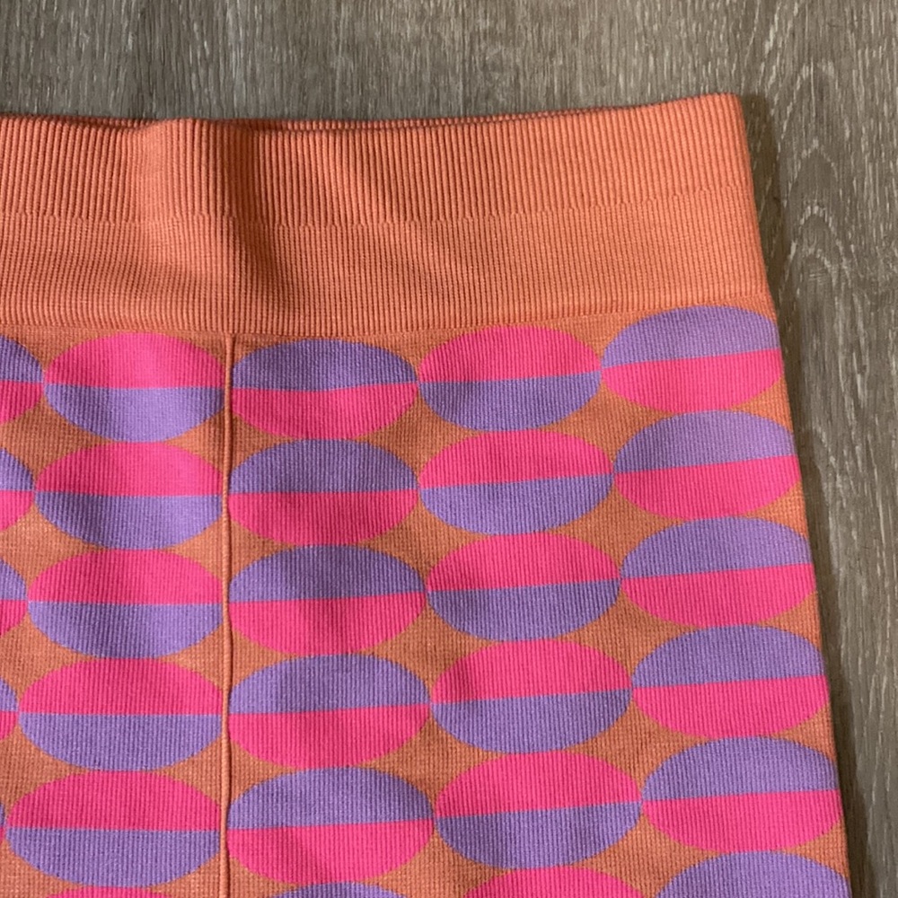 Fabletics Bike Shorts - Picture 3 of 4